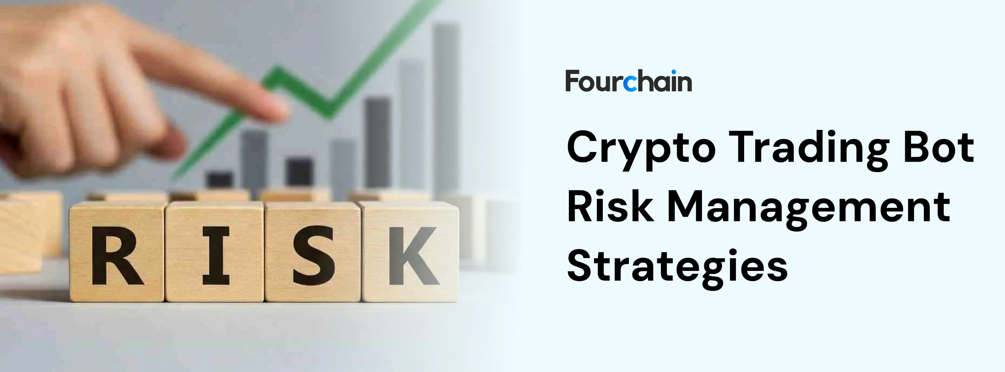 box with a word risk and a trading signal